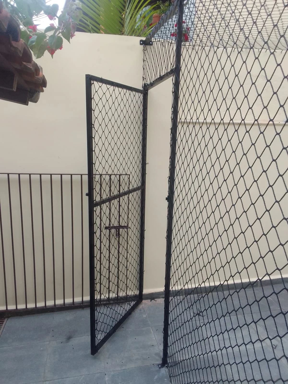 Rede de proteção para quadra esportiva